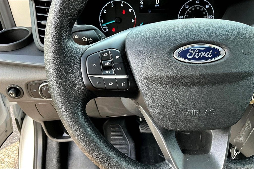 2025 Ford Transit Cutaway Base