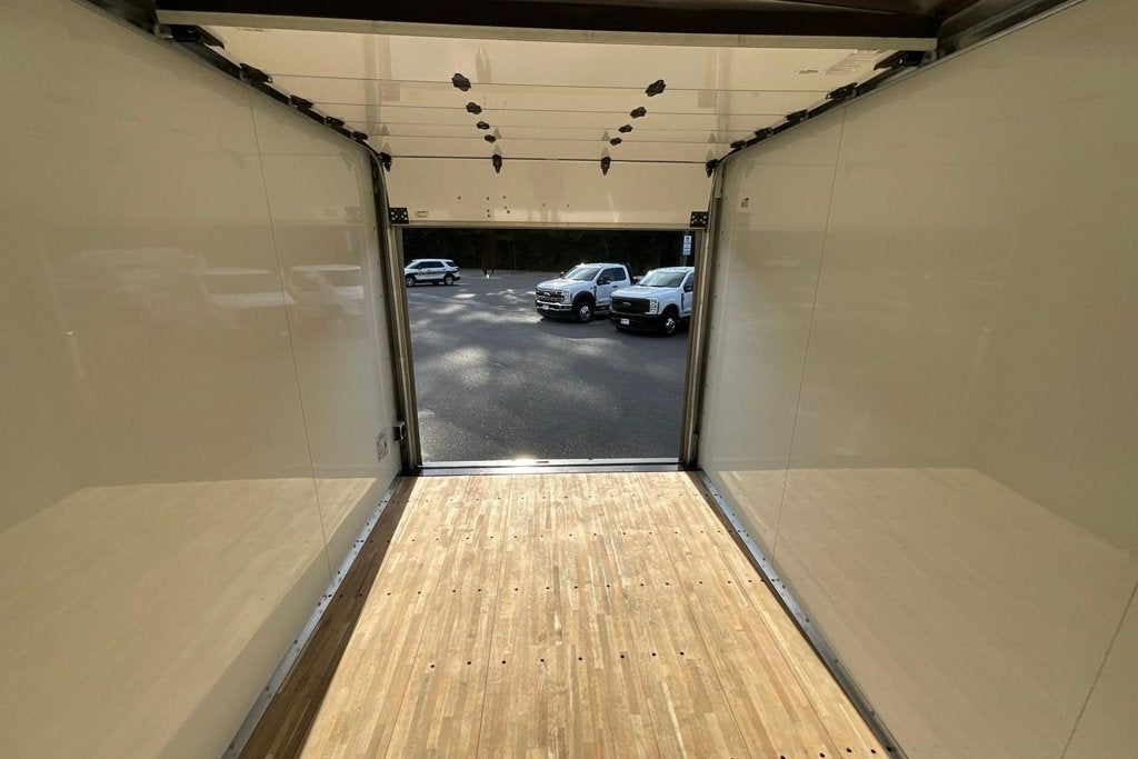 2025 Ford Transit Cutaway Base