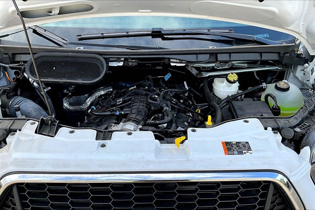 2025 Ford Transit Cutaway Base