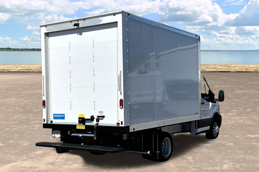 2025 Ford Transit Cutaway Base