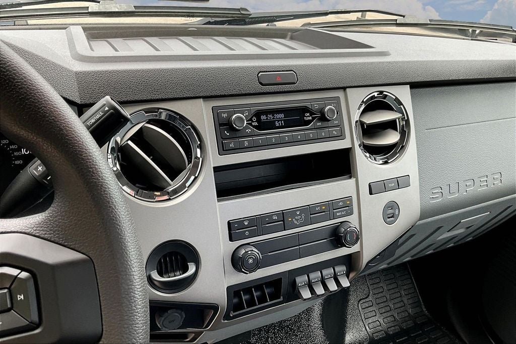 2027 Ford F-650SD Base