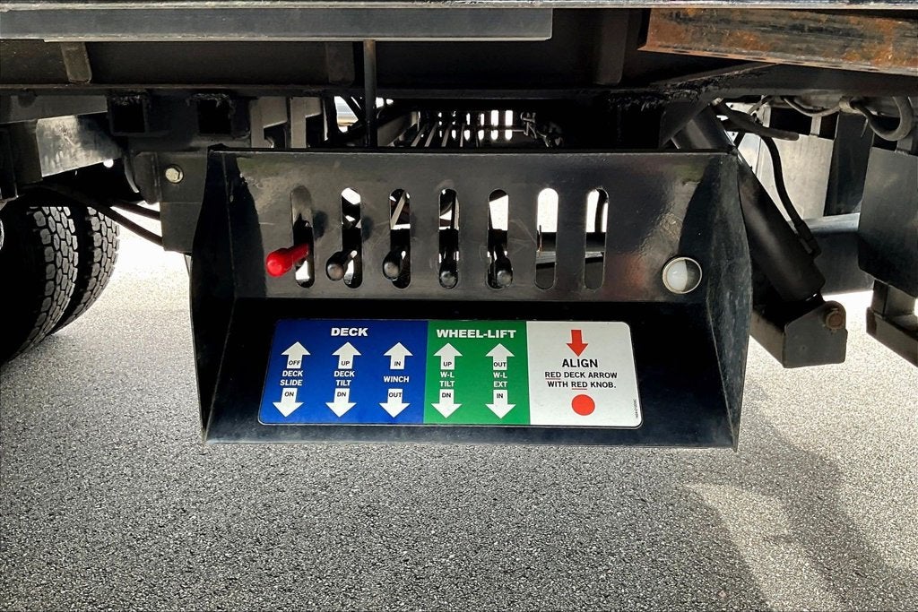 2027 Ford F-650SD Base