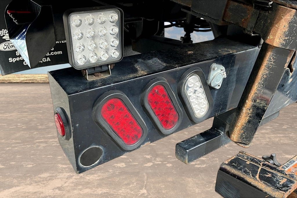 2027 Ford F-650SD Base