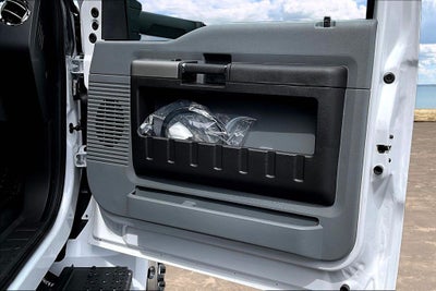 2027 Ford F-650SD Base