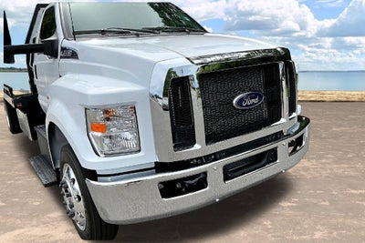 2027 Ford F-650SD Base