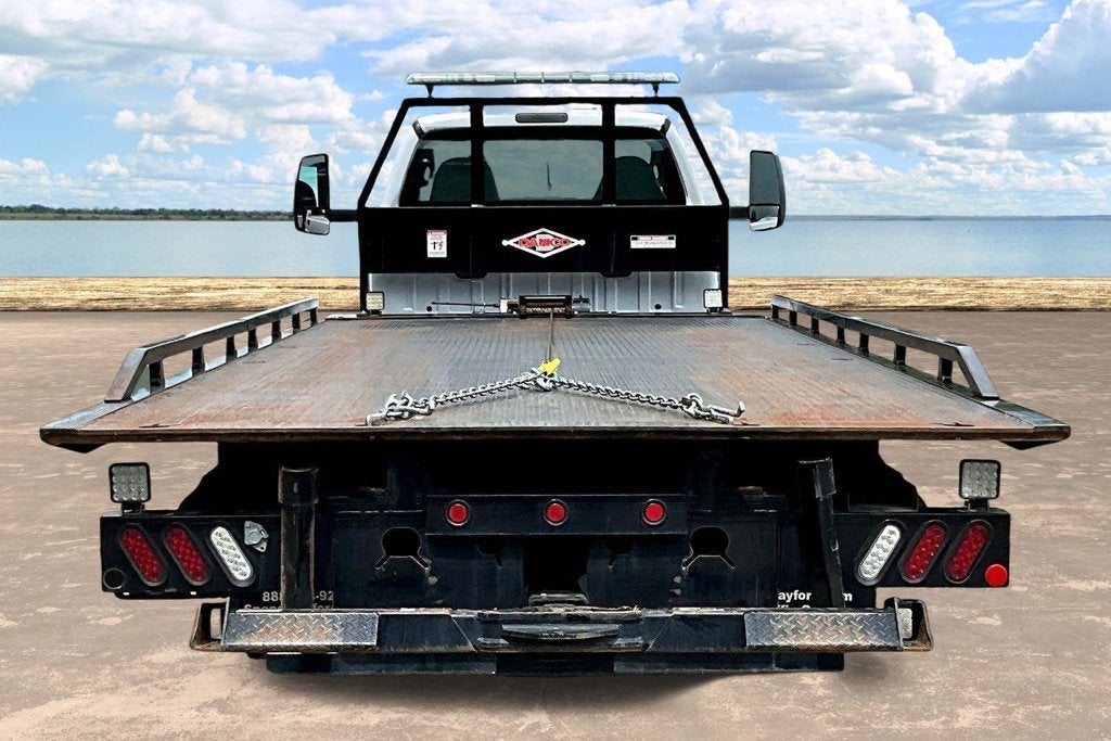 2027 Ford F-650SD Base