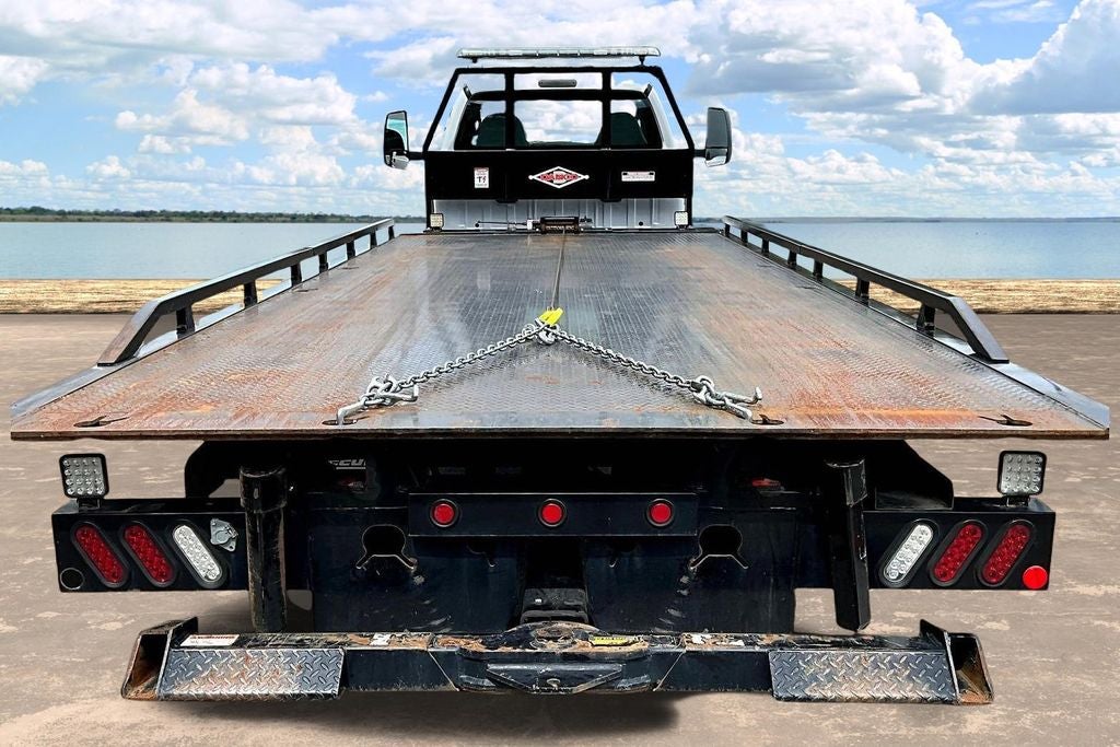 2027 Ford F-650SD Base