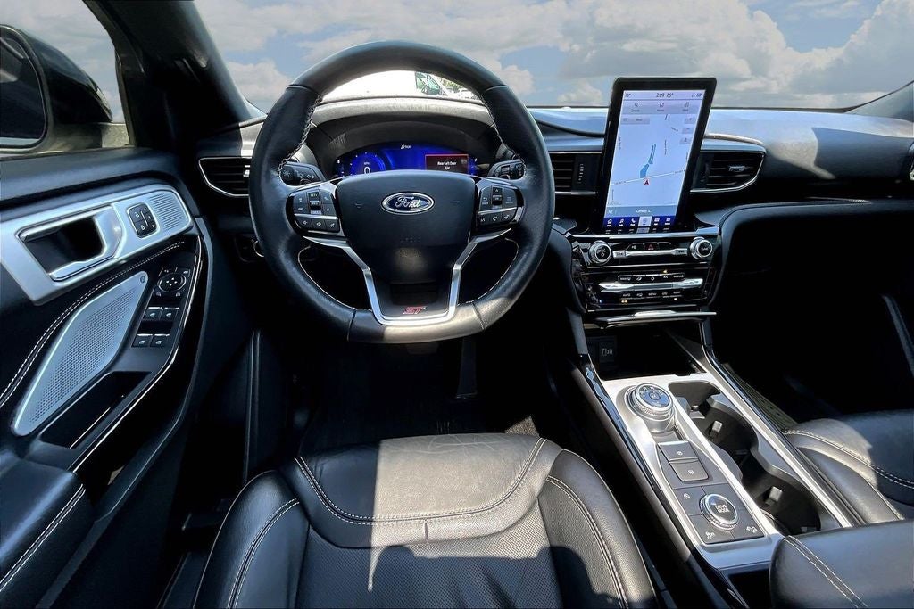 2023 Ford Explorer ST