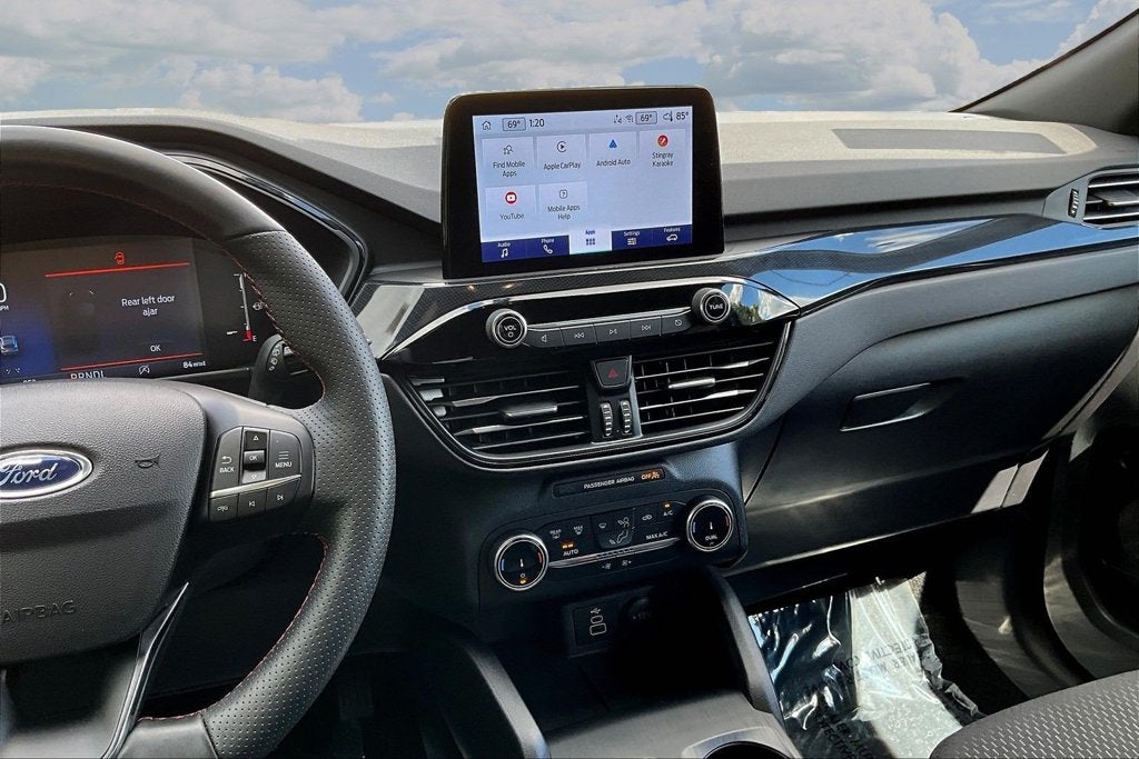 2025 Ford Escape ST-Line