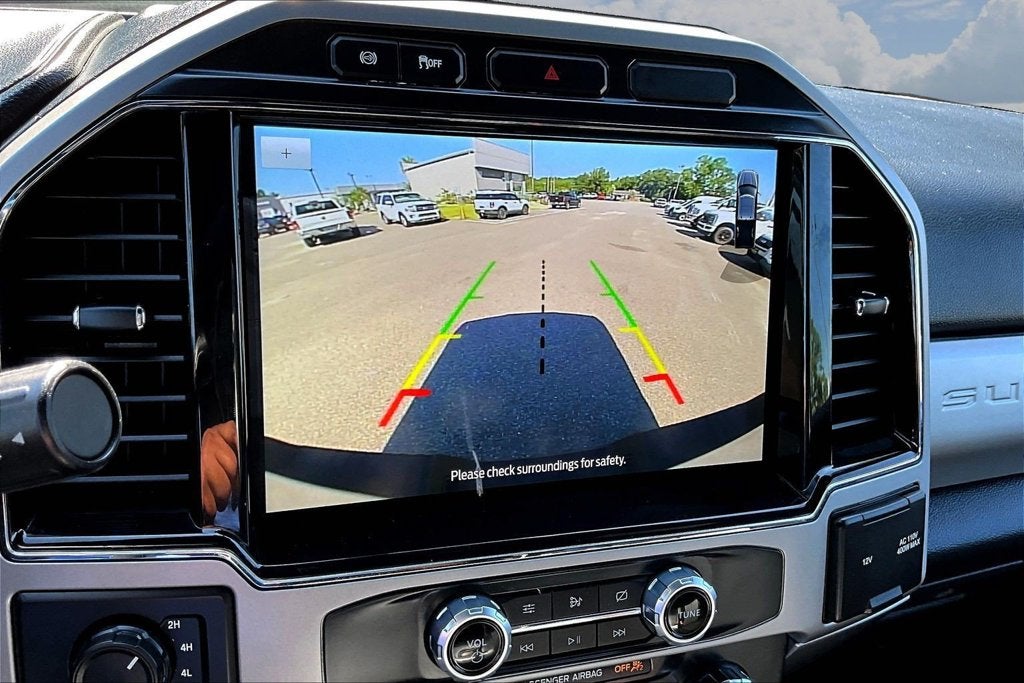 2022 Ford Super Duty F-250 SRW LARIAT