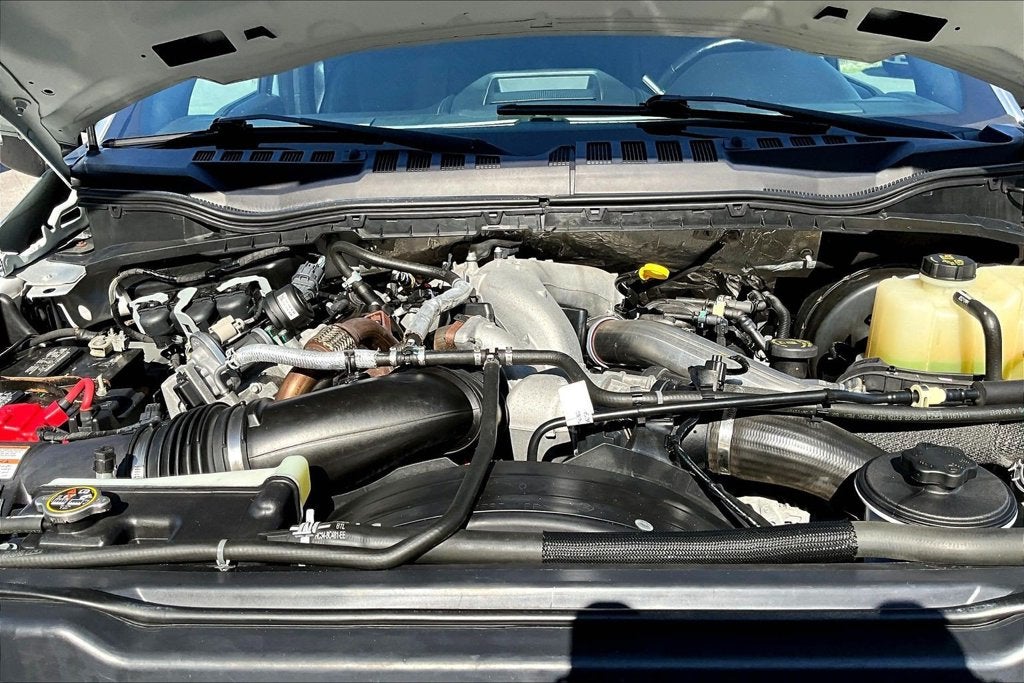 2022 Ford Super Duty F-250 SRW LARIAT