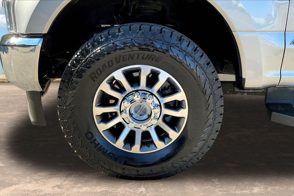 2022 Ford Super Duty F-250 SRW LARIAT