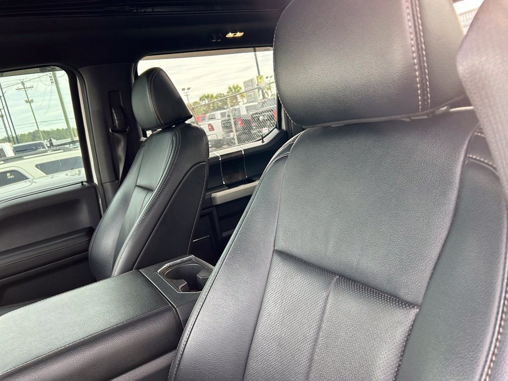 2022 Ford Super Duty F-250 SRW LARIAT