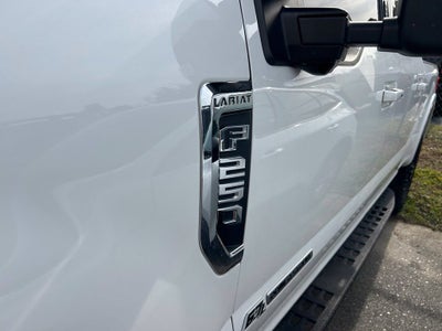 2022 Ford Super Duty F-250 SRW LARIAT