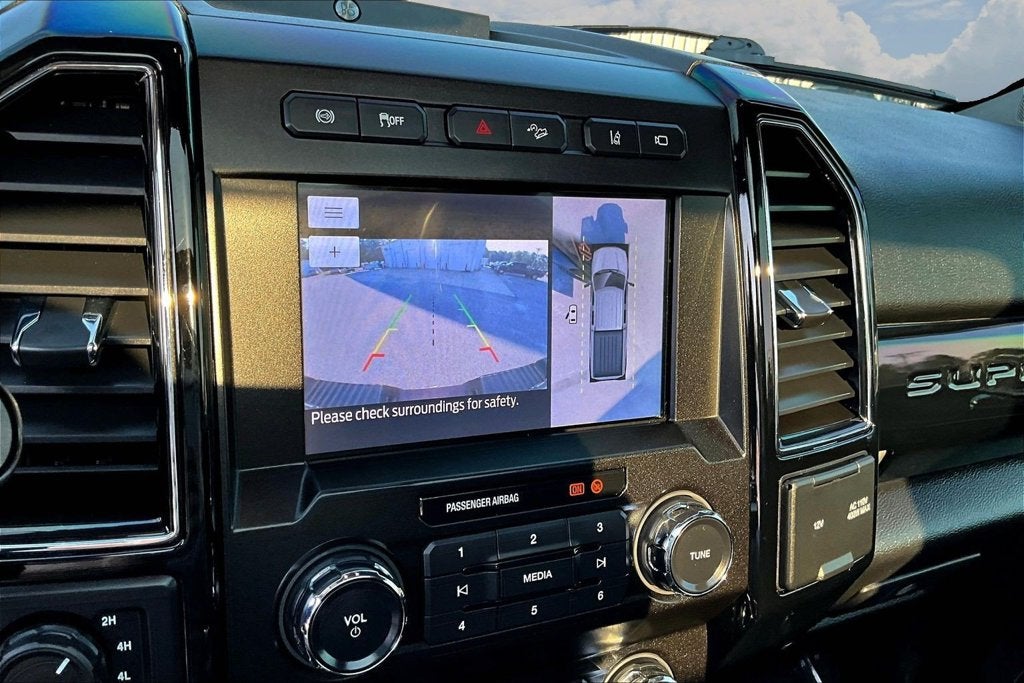 2021 Ford Super Duty F-250 SRW LARIAT