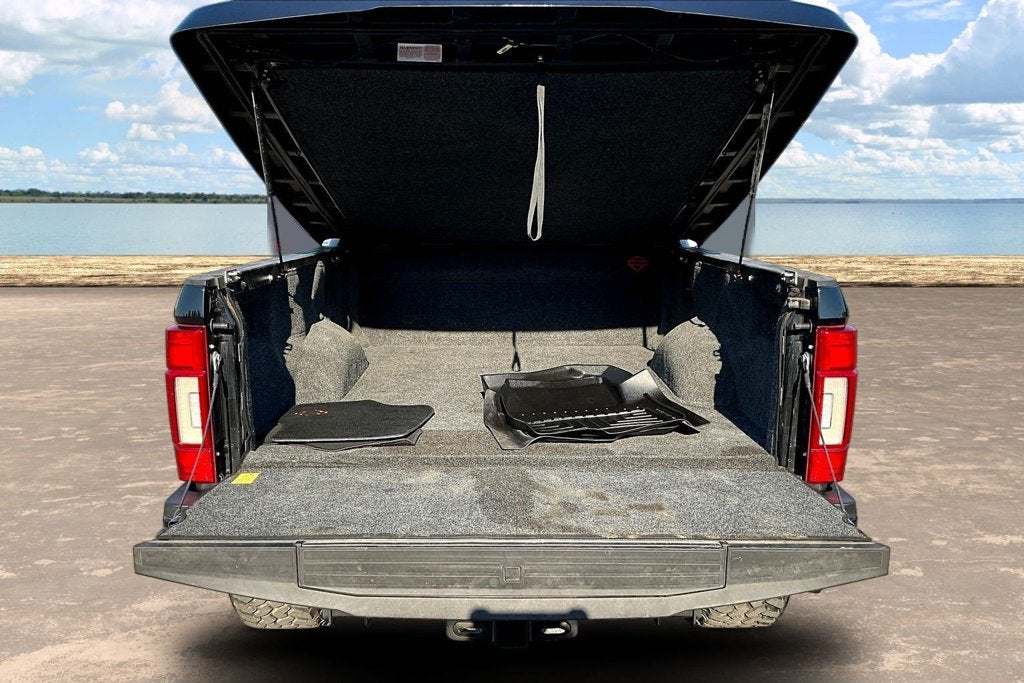 2021 Ford Super Duty F-250 SRW LARIAT