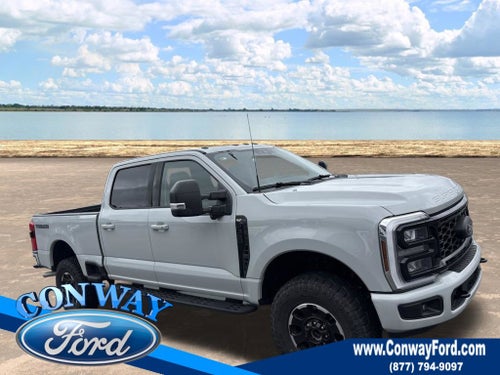 2025 Ford Super Duty F-350 SRW XLT