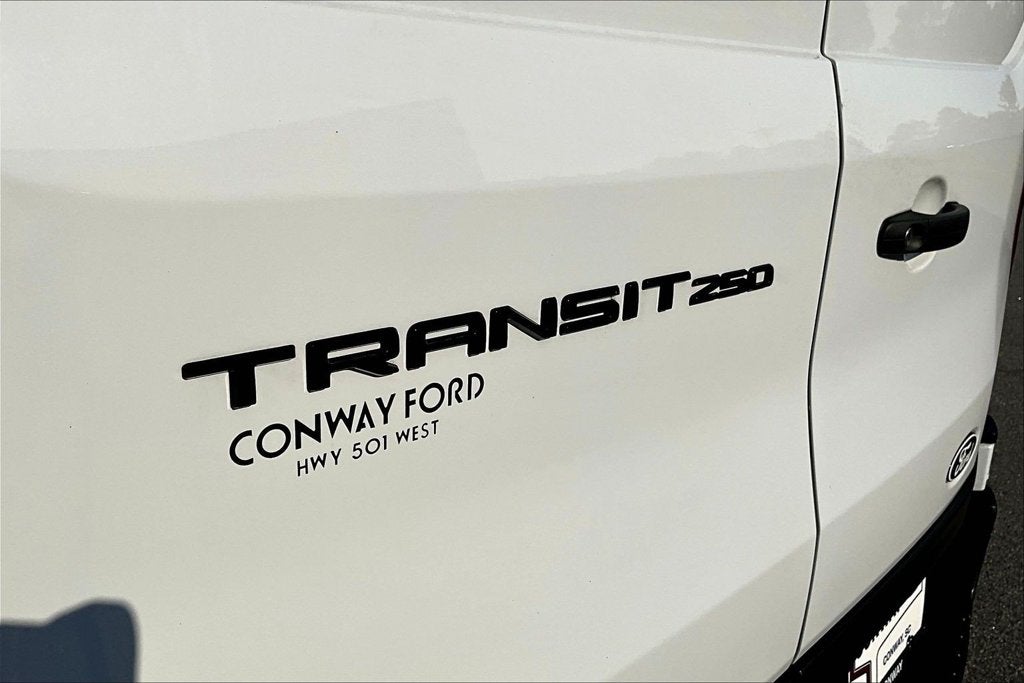 2026 Ford Transit Cargo Van Base