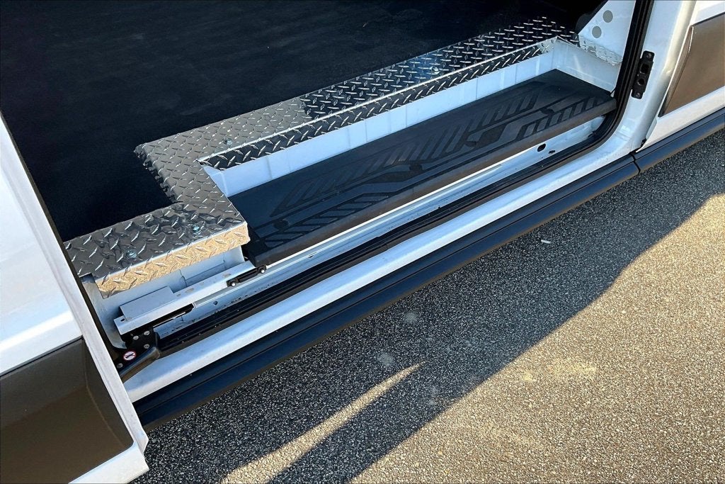 2026 Ford Transit Cargo Van Base