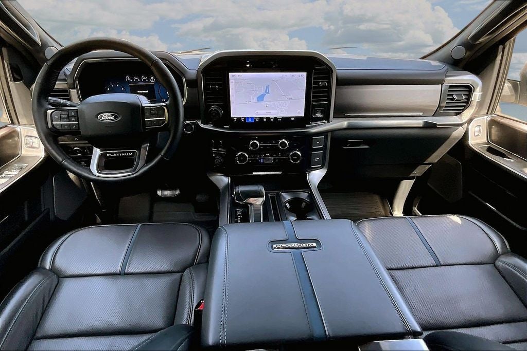 2025 Ford F-150 Platinum