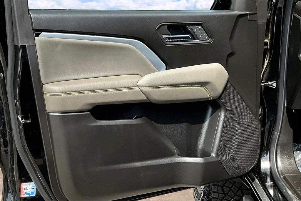 2025 Chevrolet Colorado 4WD ZR2