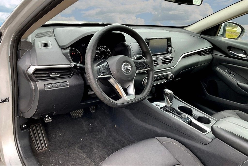 2022 Nissan Altima 2.5 S