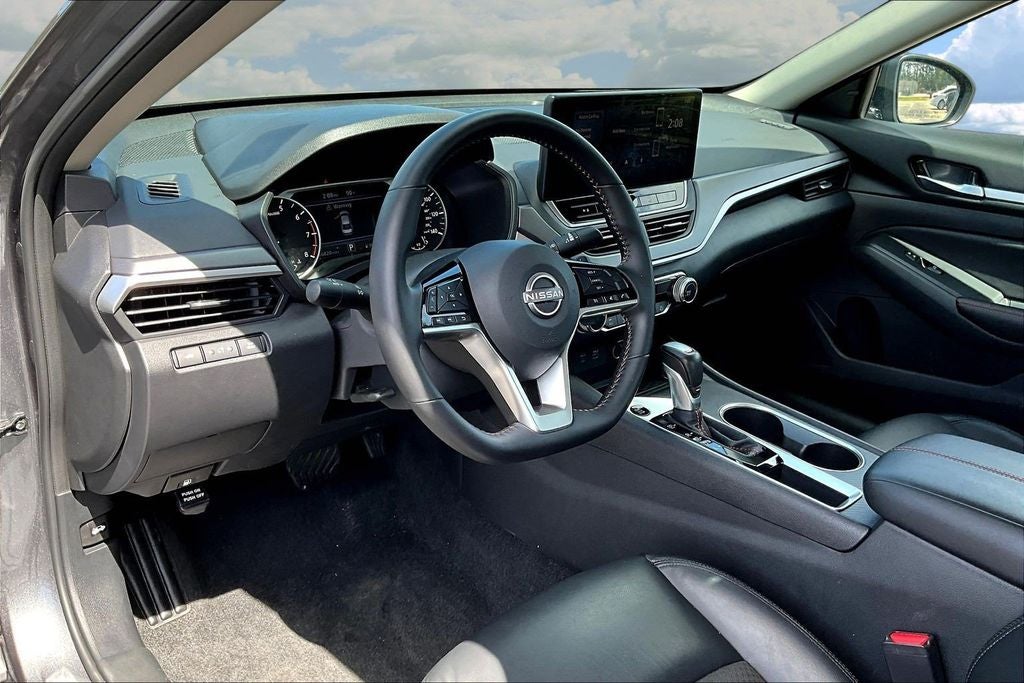 2026 Nissan Altima SR
