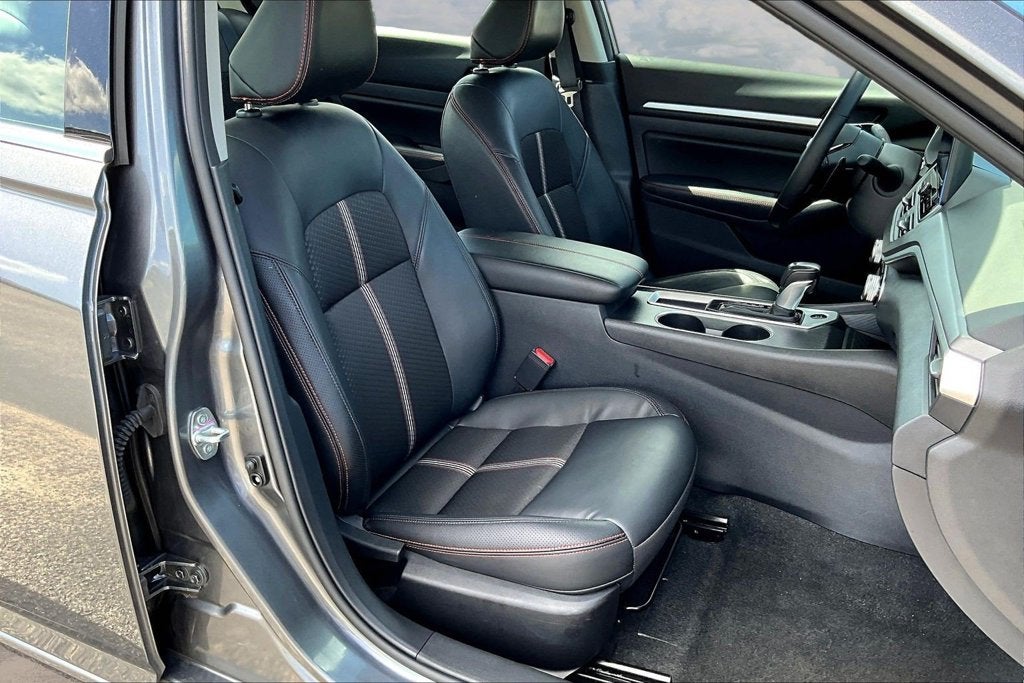 2026 Nissan Altima SR