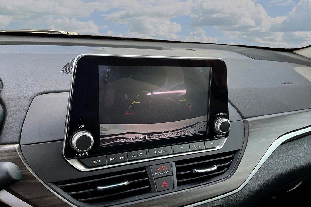 2025 Nissan Altima SV