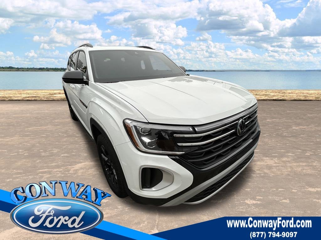 2024 Volkswagen Atlas 2.0T Peak Edition SE w/Technology