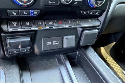 2023 Chevrolet Silverado 3500HD LTZ