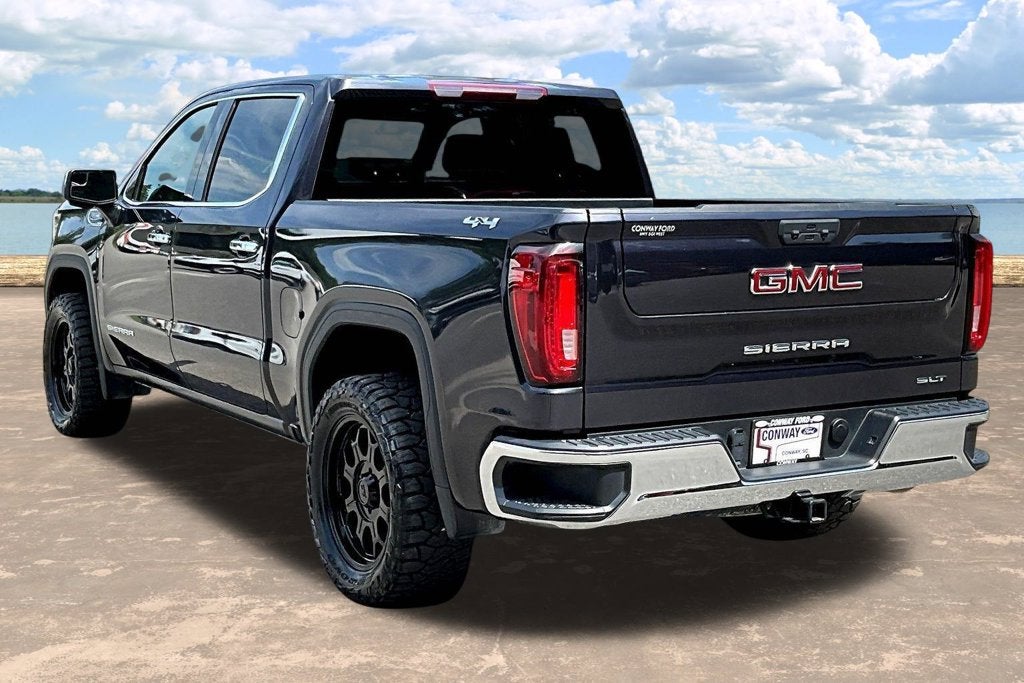 2025 GMC Sierra 1500 SLT