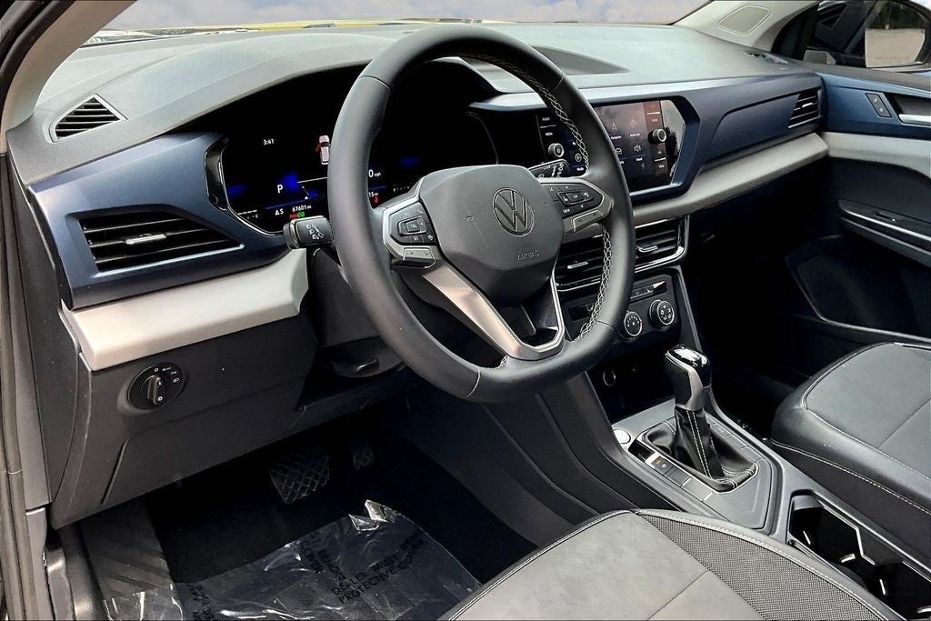 2022 Volkswagen Taos SE