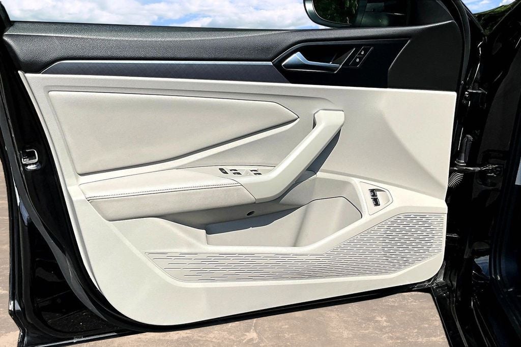 2023 Volkswagen Jetta SE