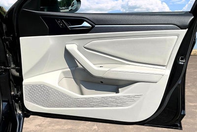2023 Volkswagen Jetta SE