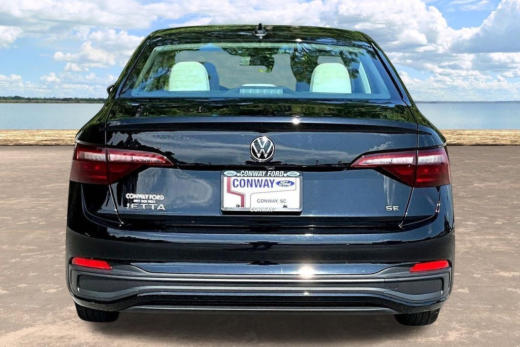 2023 Volkswagen Jetta SE