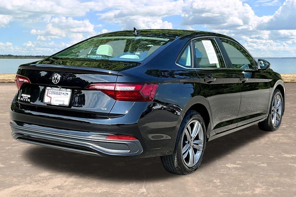 2023 Volkswagen Jetta SE