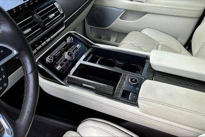 2023 Lincoln Navigator Black Label