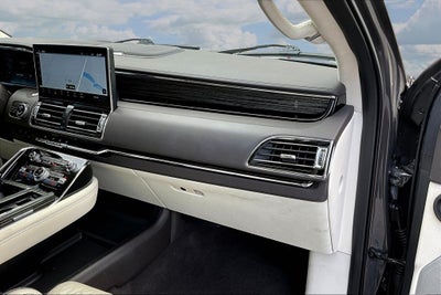 2023 Lincoln Navigator Black Label