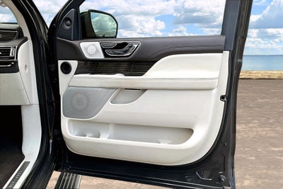 2023 Lincoln Navigator Black Label