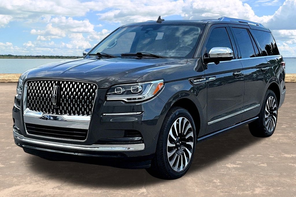 2023 Lincoln Navigator Black Label