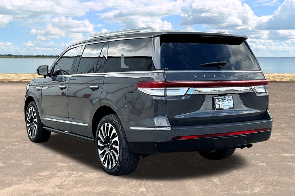 2023 Lincoln Navigator Black Label