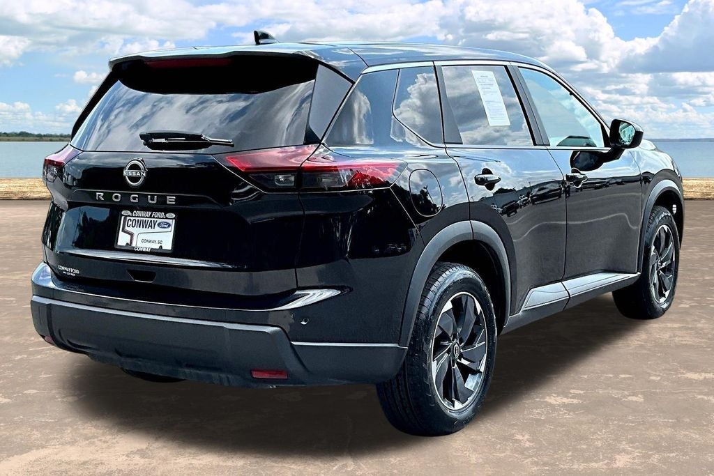 2025 Nissan Rogue SV