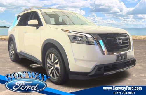 2024 Nissan Pathfinder SL