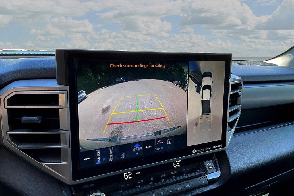 2023 Toyota Tundra 4WD SR5