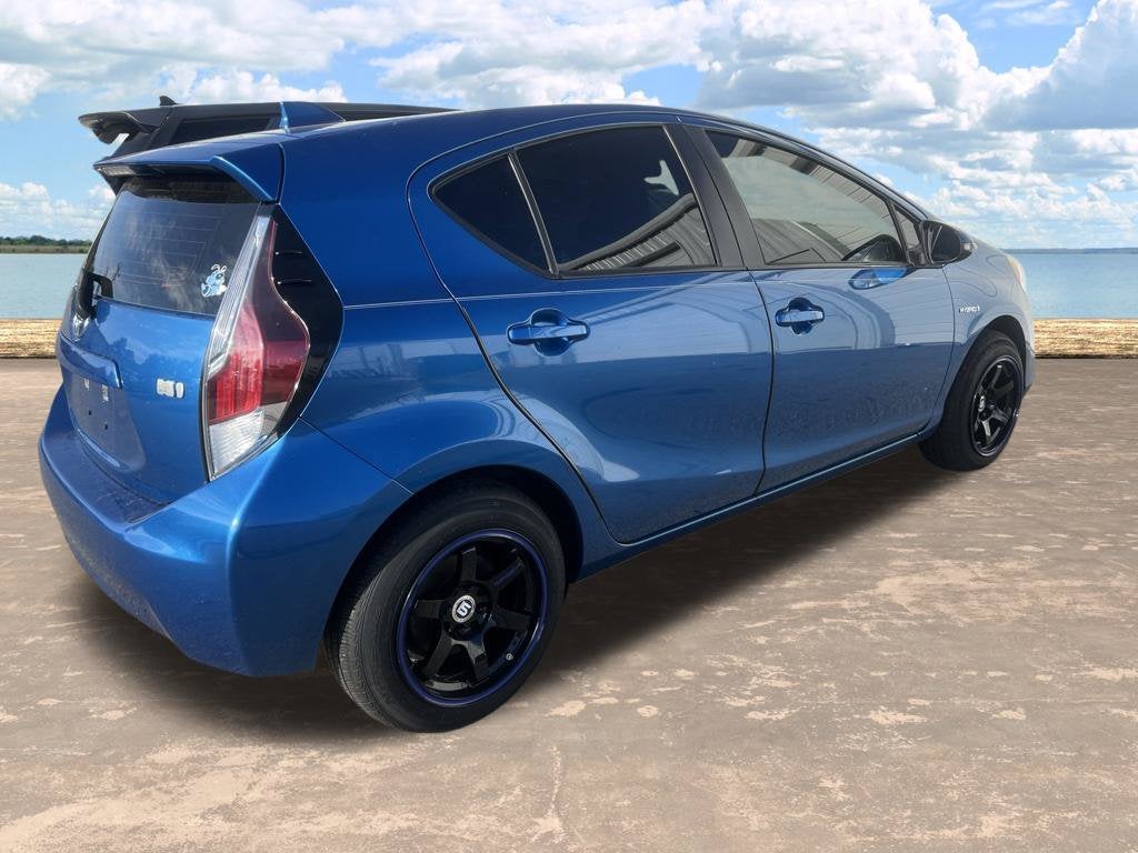 2015 Toyota Prius c Two