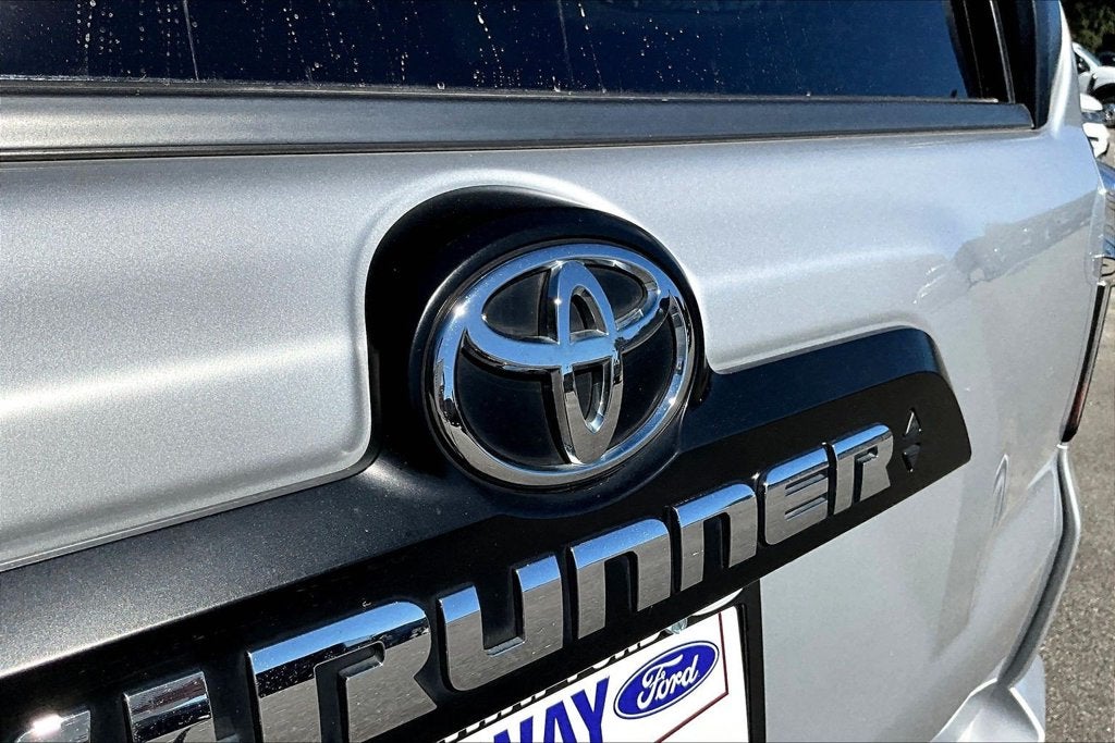 2021 Toyota 4Runner TRD Off Road