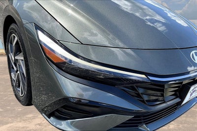 2025 Hyundai Elantra Limited