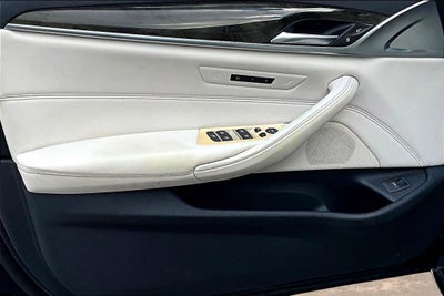 2019 BMW 5 Series 540i xDrive