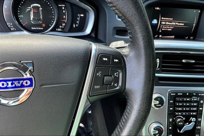 2017 Volvo V60 Premier